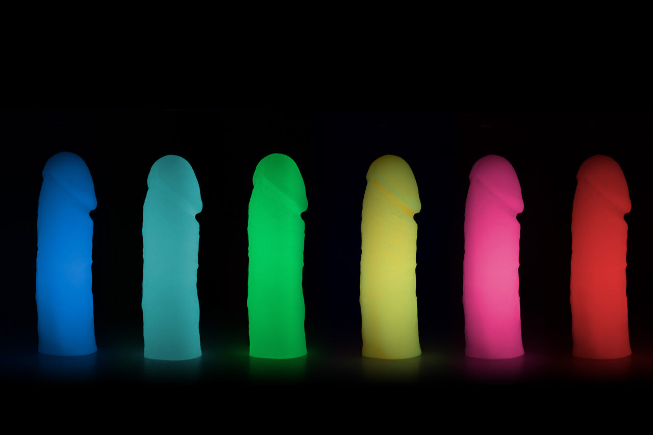 VAC-U-LOCK AMAZING Glow-in-the-Dark Dildos 